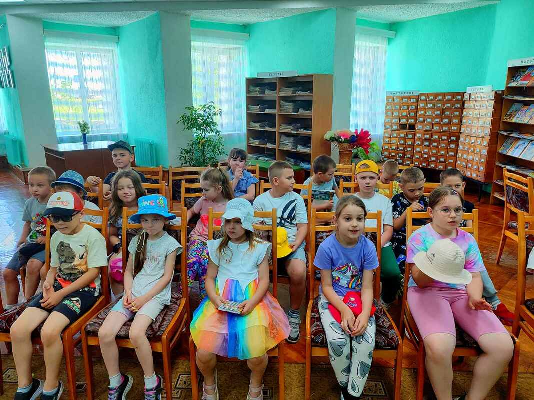 С ИНТЕРЕСОМ В ДЕТСКУЮ ГОРОДСКУЮ БИБЛИОТЕКУ